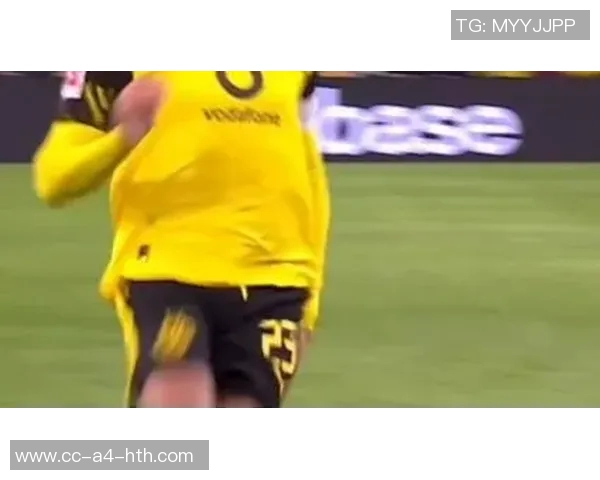 埃姆雷詹与多特达成续约协议薪水大幅下降至2028年 埃姆雷詹与多特达成续约协议薪水大幅下降至2028年