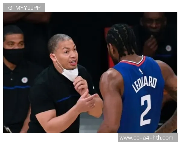 小莫呼吁卢执教应更积极转变角色不应忘记曾经的球员身份 小莫呼吁卢执教应更积极转变角色不应忘记曾经的球员身份